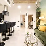 Apartman Flora- Loft Luxury - Tra Colosseo E Santa Maria Maggiore - Metro *