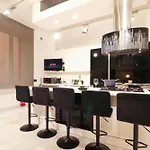 Apartman Flora- Loft Luxury - Tra Colosseo E Santa Maria Maggiore - Metro