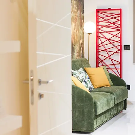 Flora- Loft Luxury - Tra Colosseo E Santa Maria Maggiore - Metro Apartamento