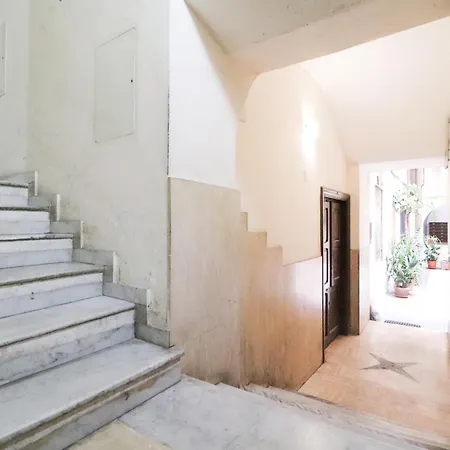 Apartman Flora- Loft Luxury - Tra Colosseo E Santa Maria Maggiore - Metro *
