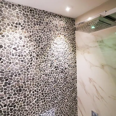 Flora- Loft Luxury - Tra Colosseo E Santa Maria Maggiore - Metro Rome