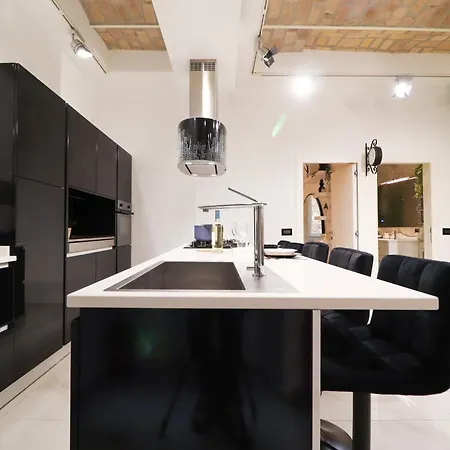 Flora- Loft Luxury - Tra Colosseo E Santa Maria Maggiore - Metro Roma