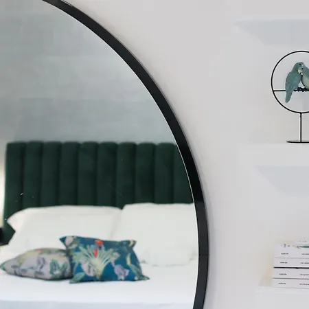 Flora- Loft Luxury - Tra Colosseo E Santa Maria Maggiore - Metro Apartamento