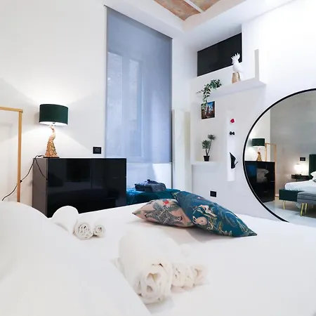 Flora- Loft Luxury - Tra Colosseo E Santa Maria Maggiore - Metro Roma