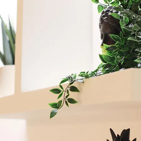 Apartamento Flora- Loft Luxury - Tra Colosseo E Santa Maria Maggiore - Metro Roma